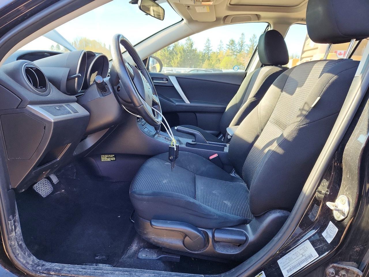 2013 MAZDA 3