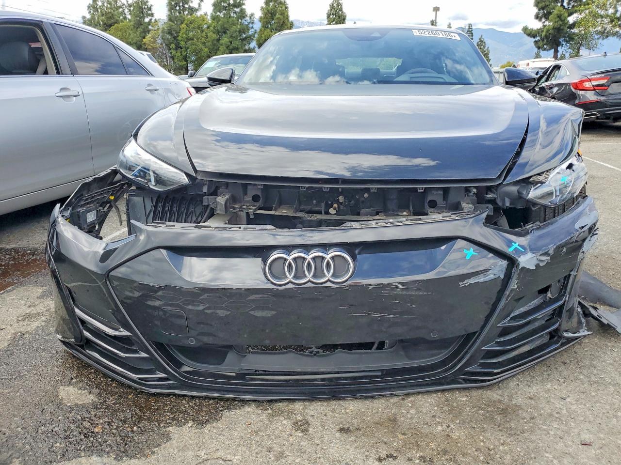 2022 AUDI e-tron GT