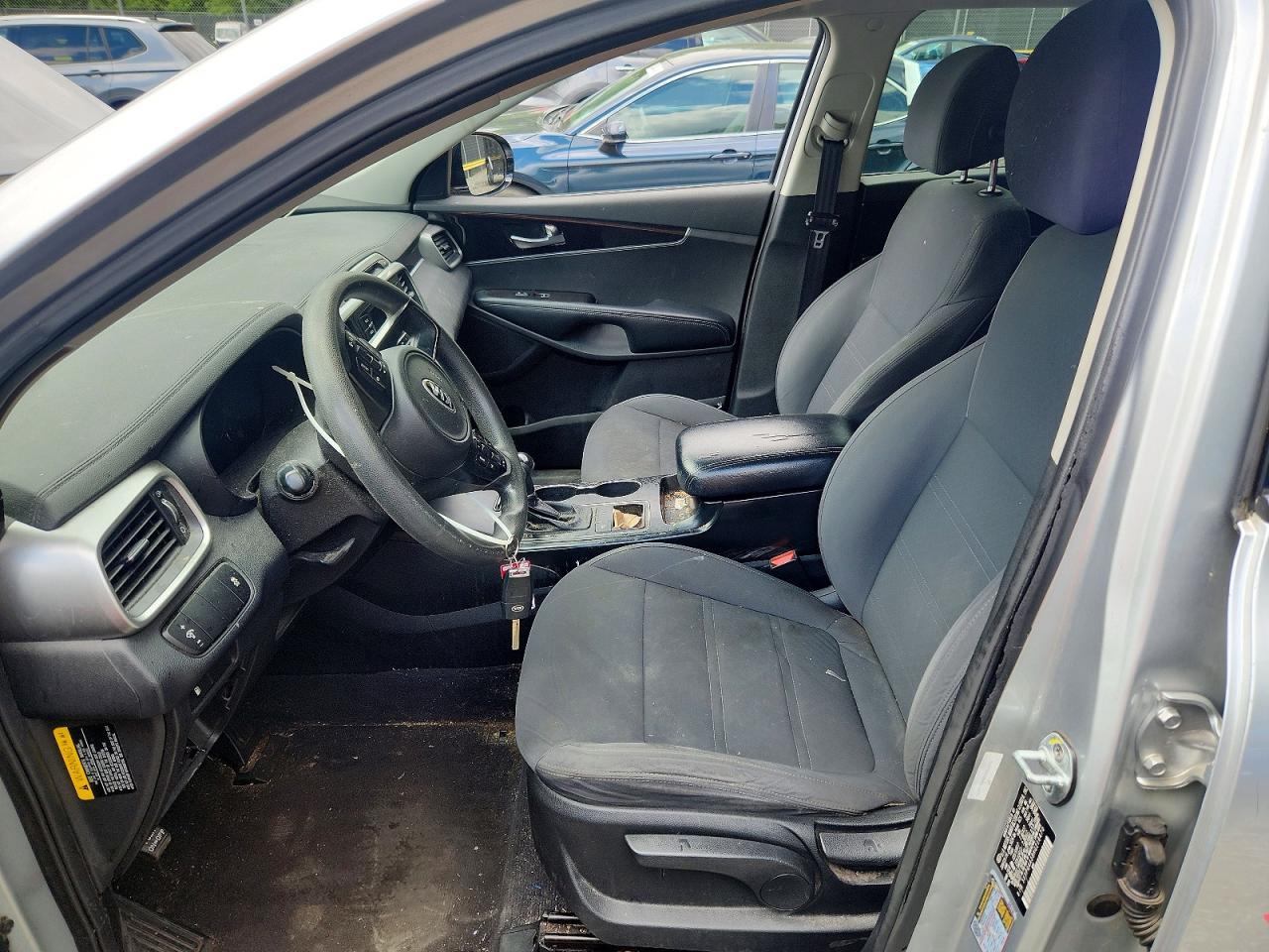 2017 KIA SORENTO