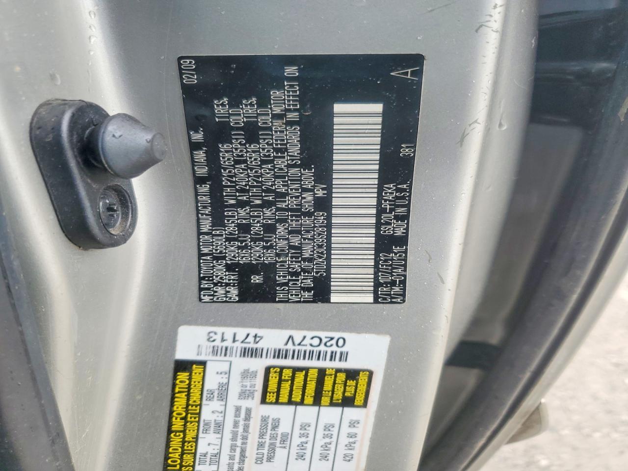 2009 TOYOTA SIENNA