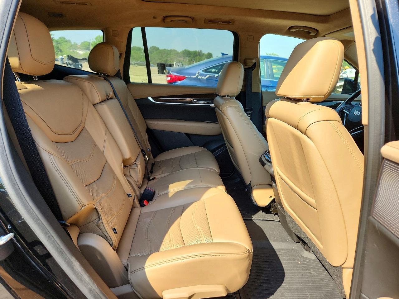 2020 CADILLAC XT6