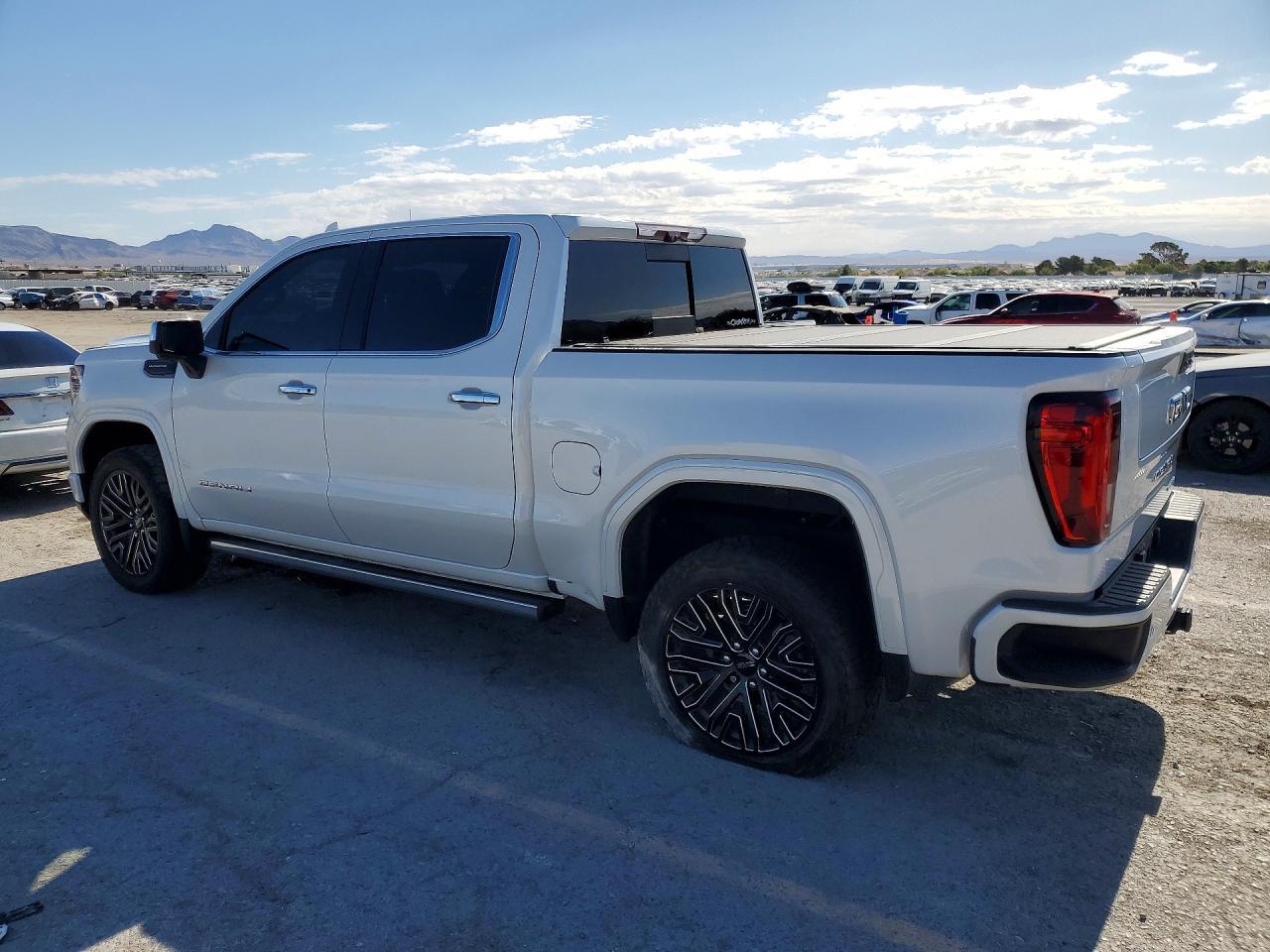 2022 GMC Sierra