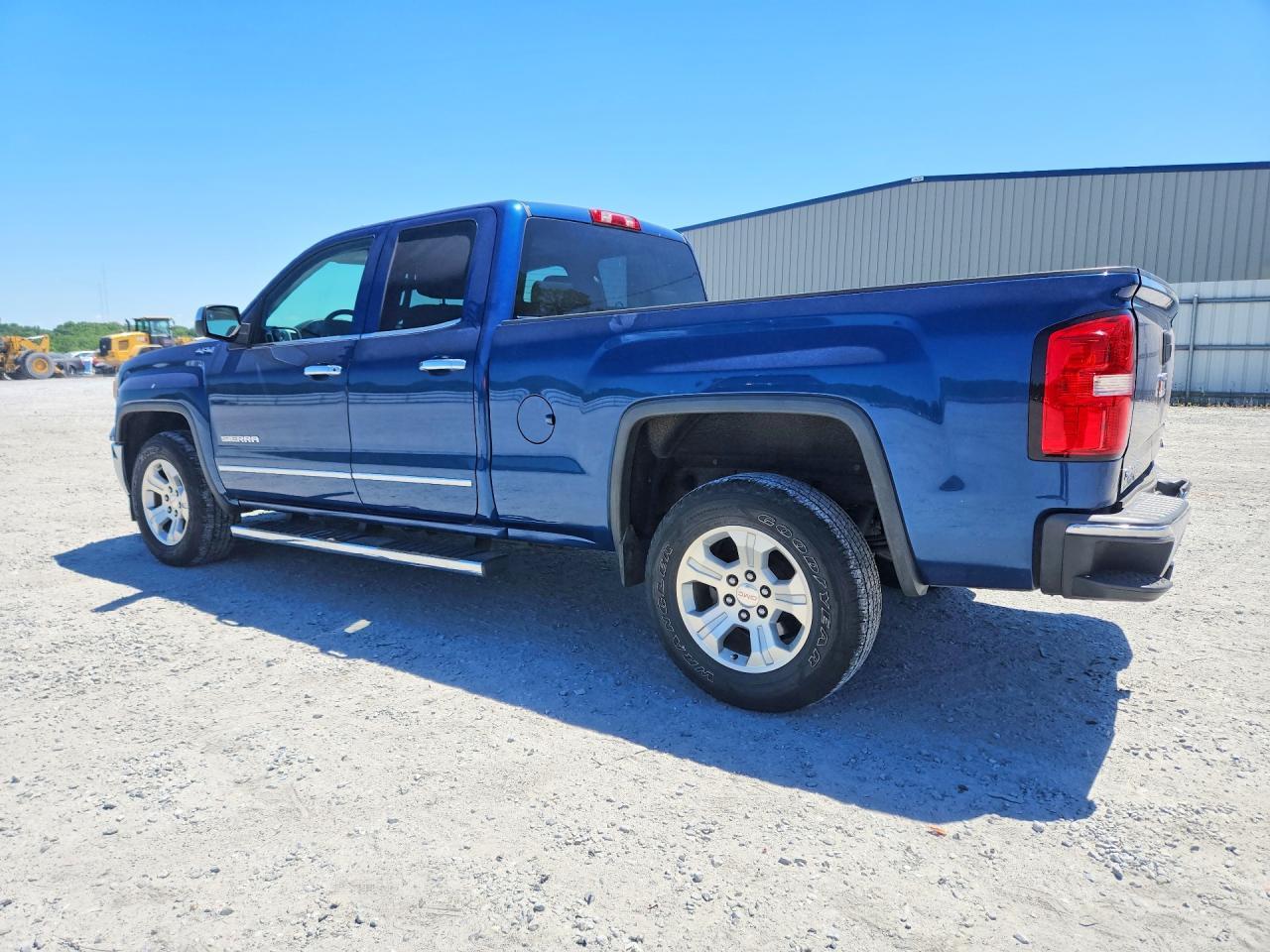 2015 GMC Sierra