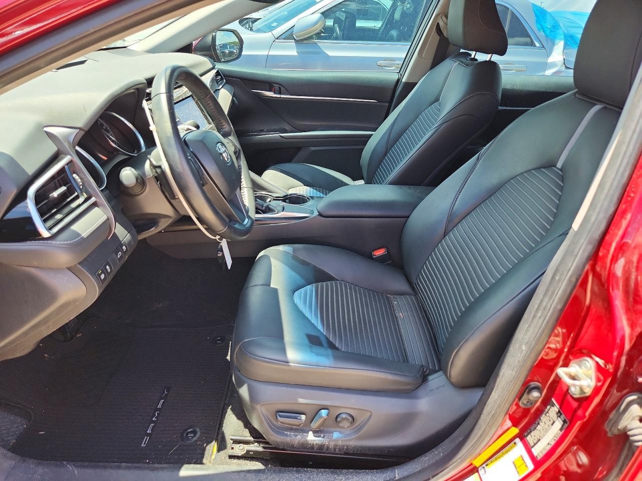 2018 TOYOTA CAMRY