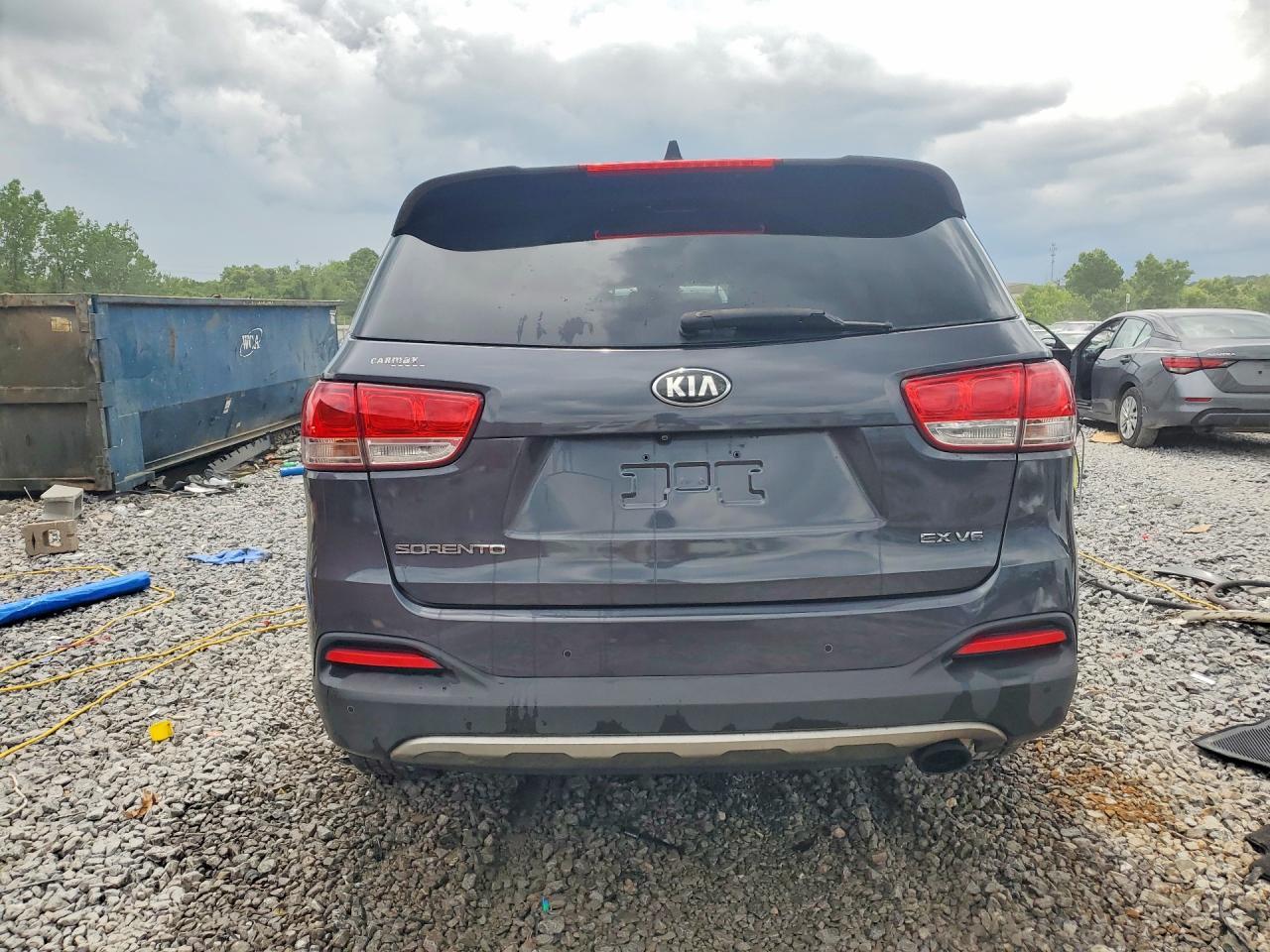 2017 KIA SORENTO