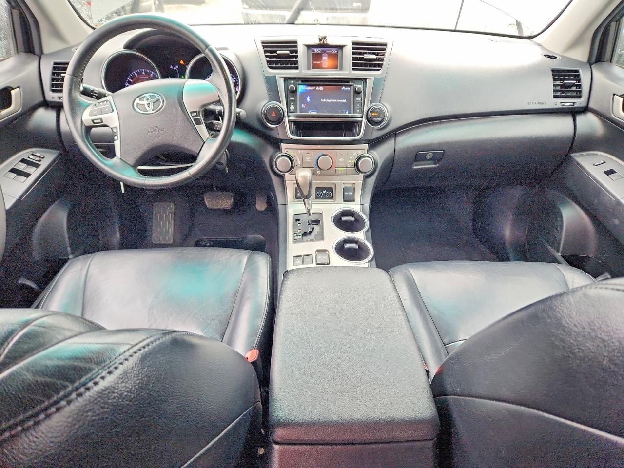 2013 TOYOTA HIGHLANDER