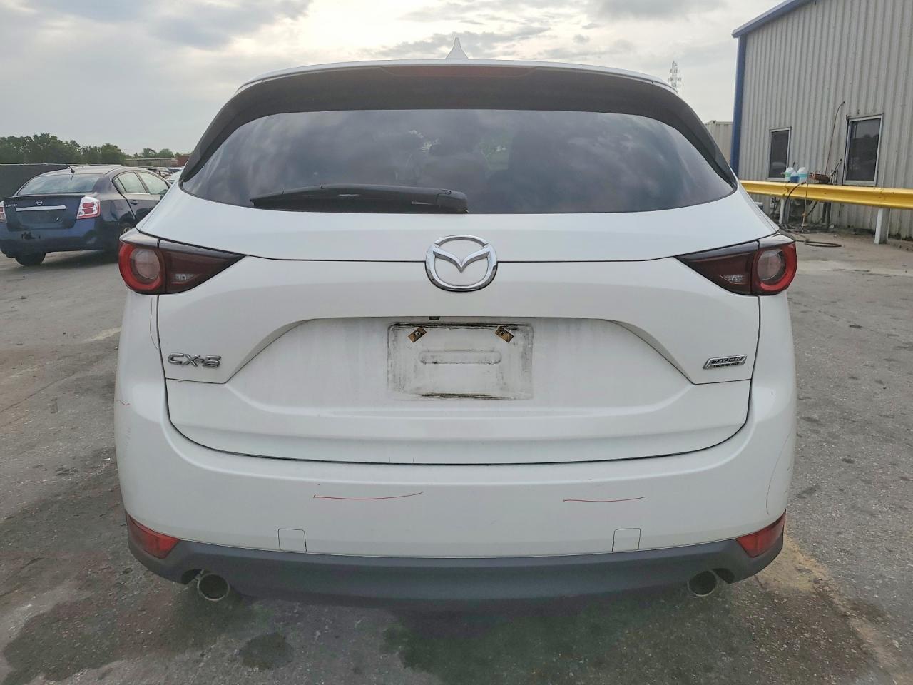 2017 MAZDA CX-5