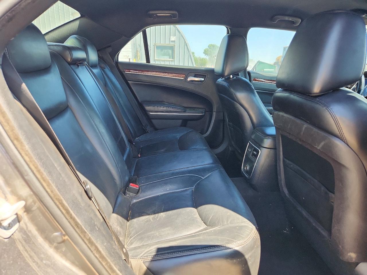 2012 CHRYSLER 300