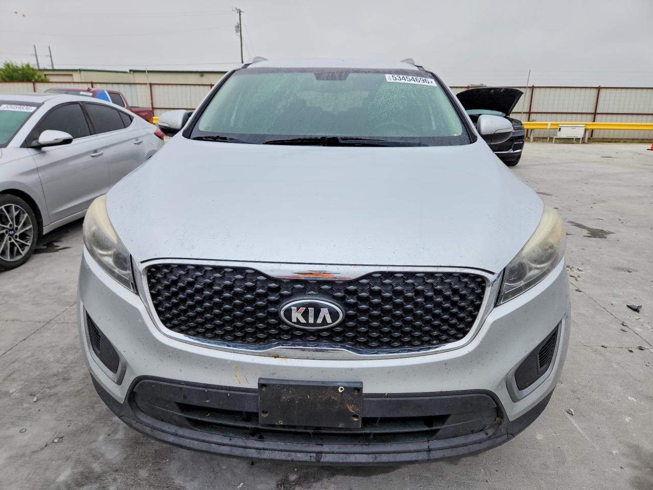 2017 KIA SORENTO