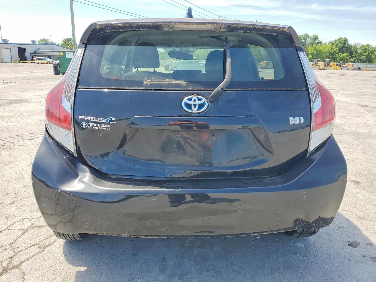 2015 TOYOTA Prius c
