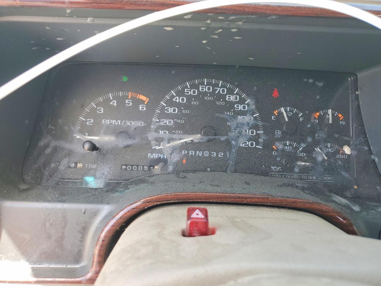 2000 CADILLAC ESCALADE