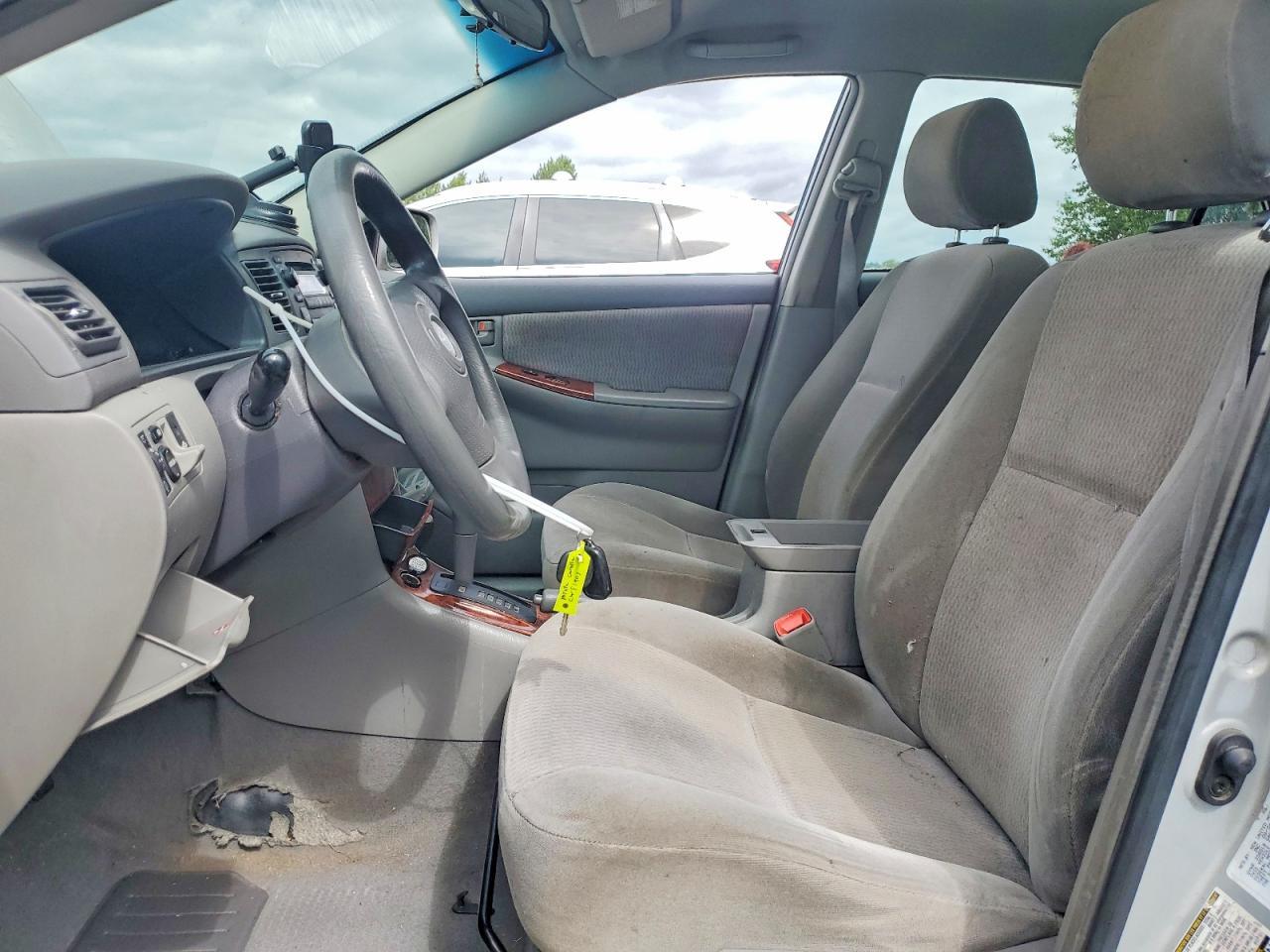 2005 TOYOTA COROLLA