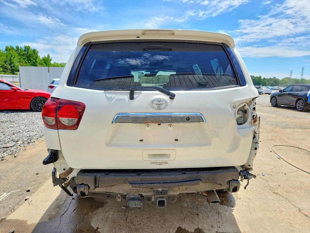 2019 TOYOTA Sequoia