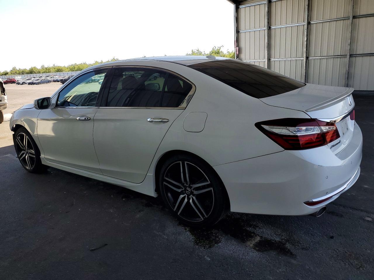 2016 HONDA ACCORD