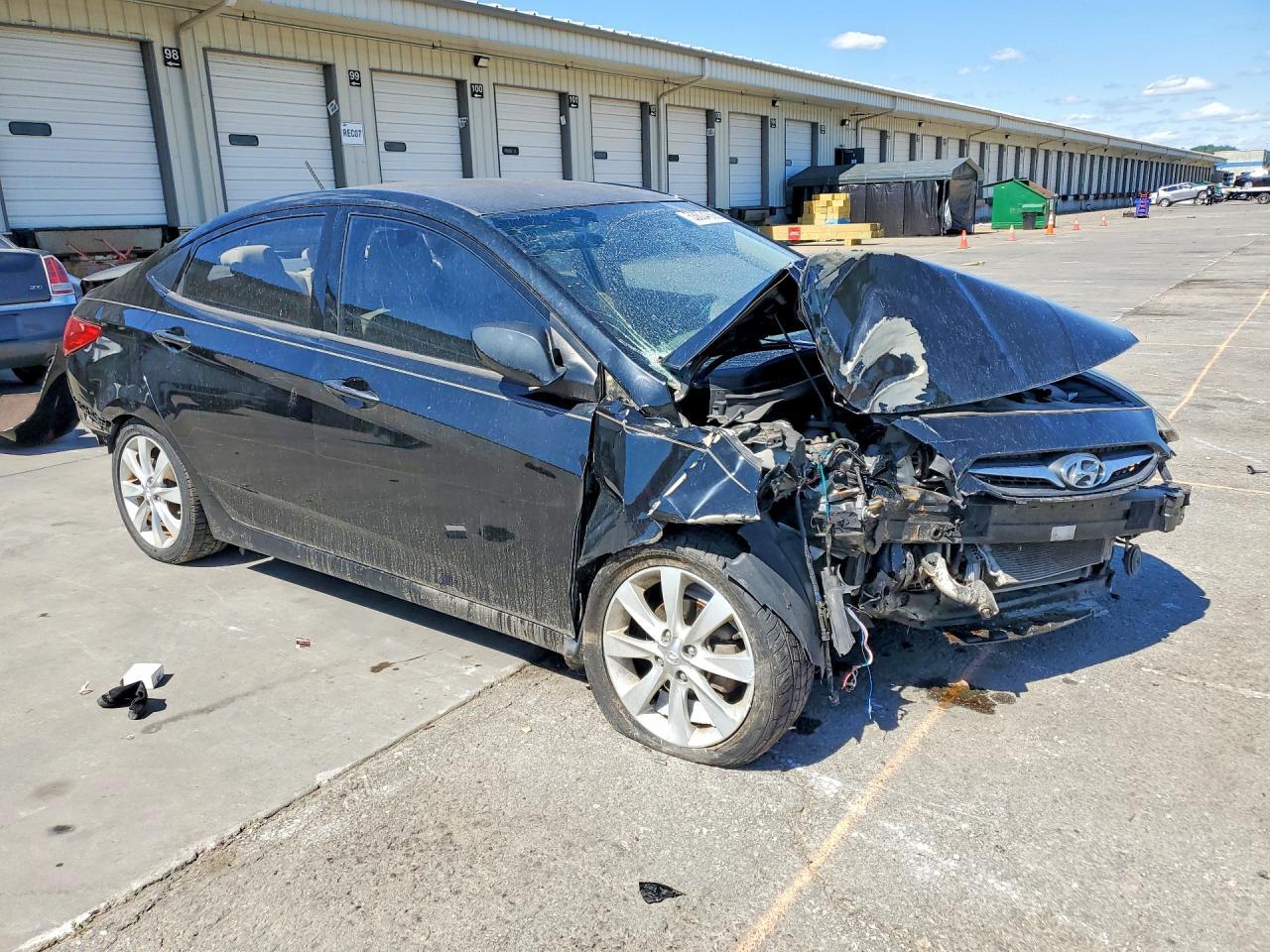 2013 HYUNDAI ACCENT