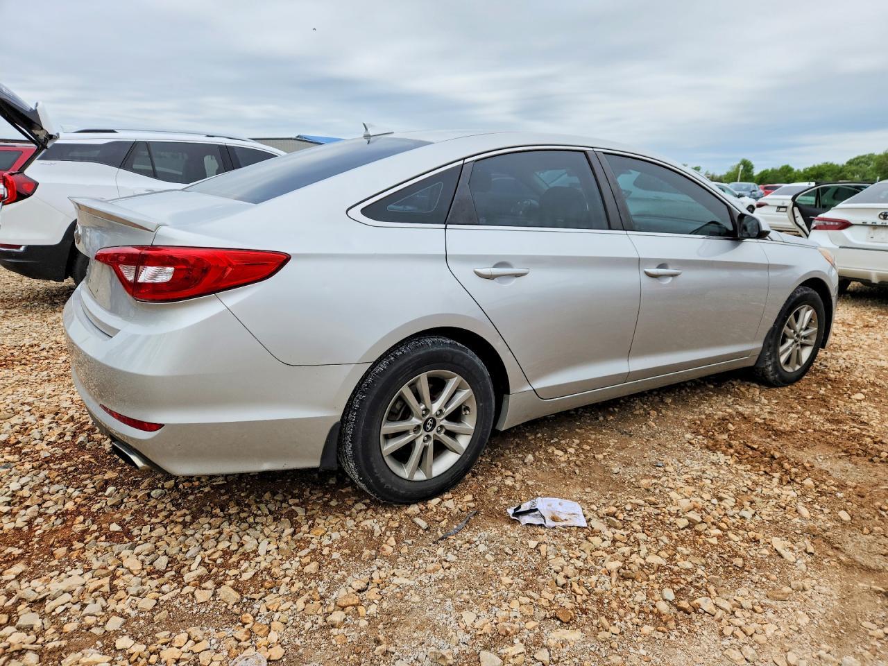 2015 HYUNDAI SONATA