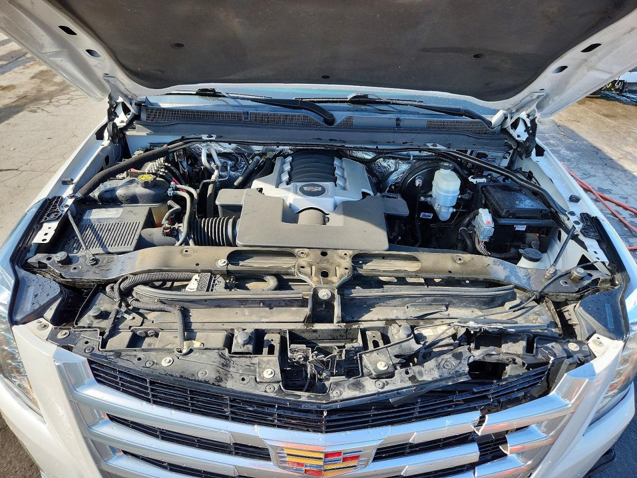 2016 CADILLAC ESCALADE
