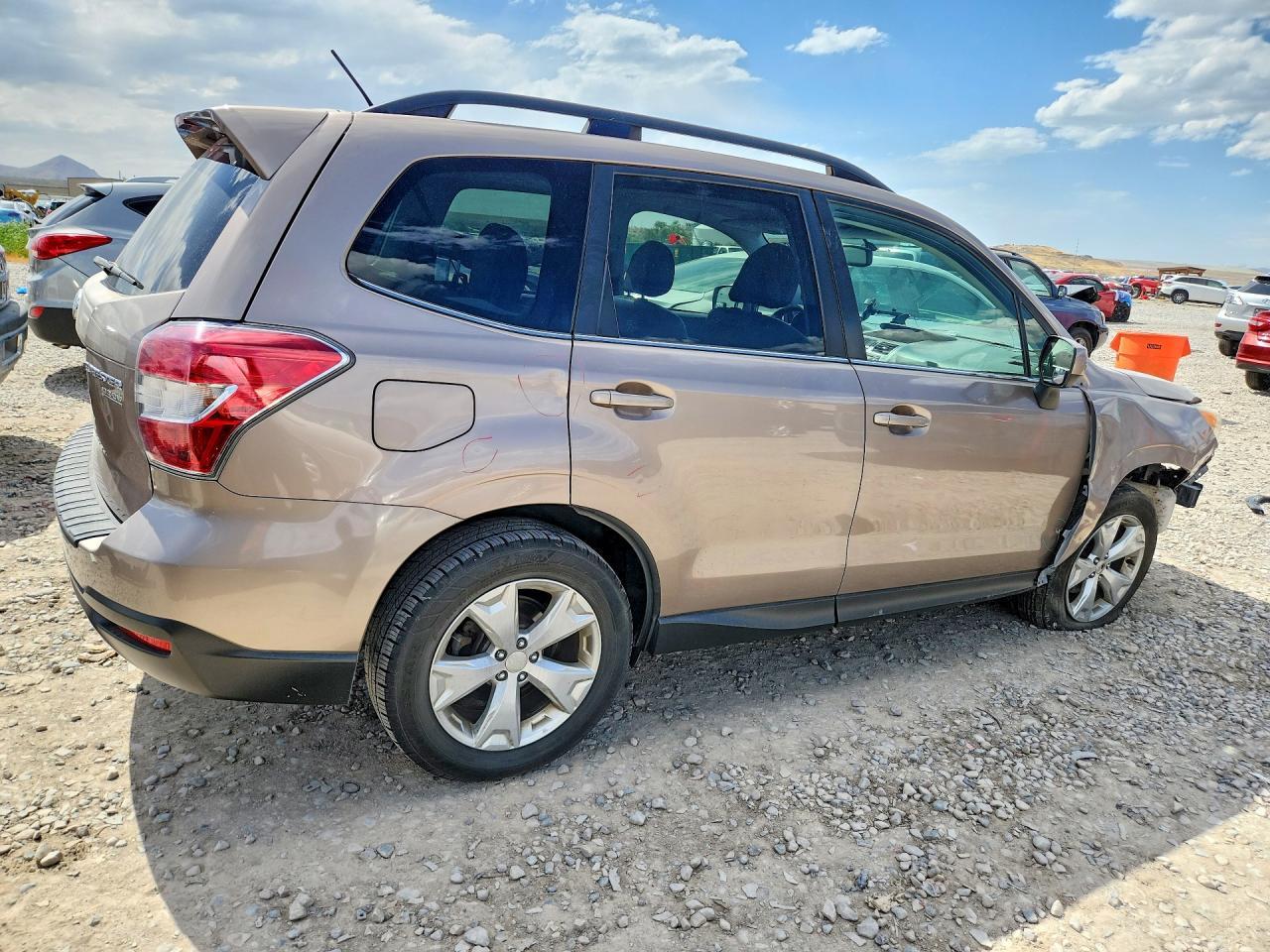 2015 SUBARU FORESTER