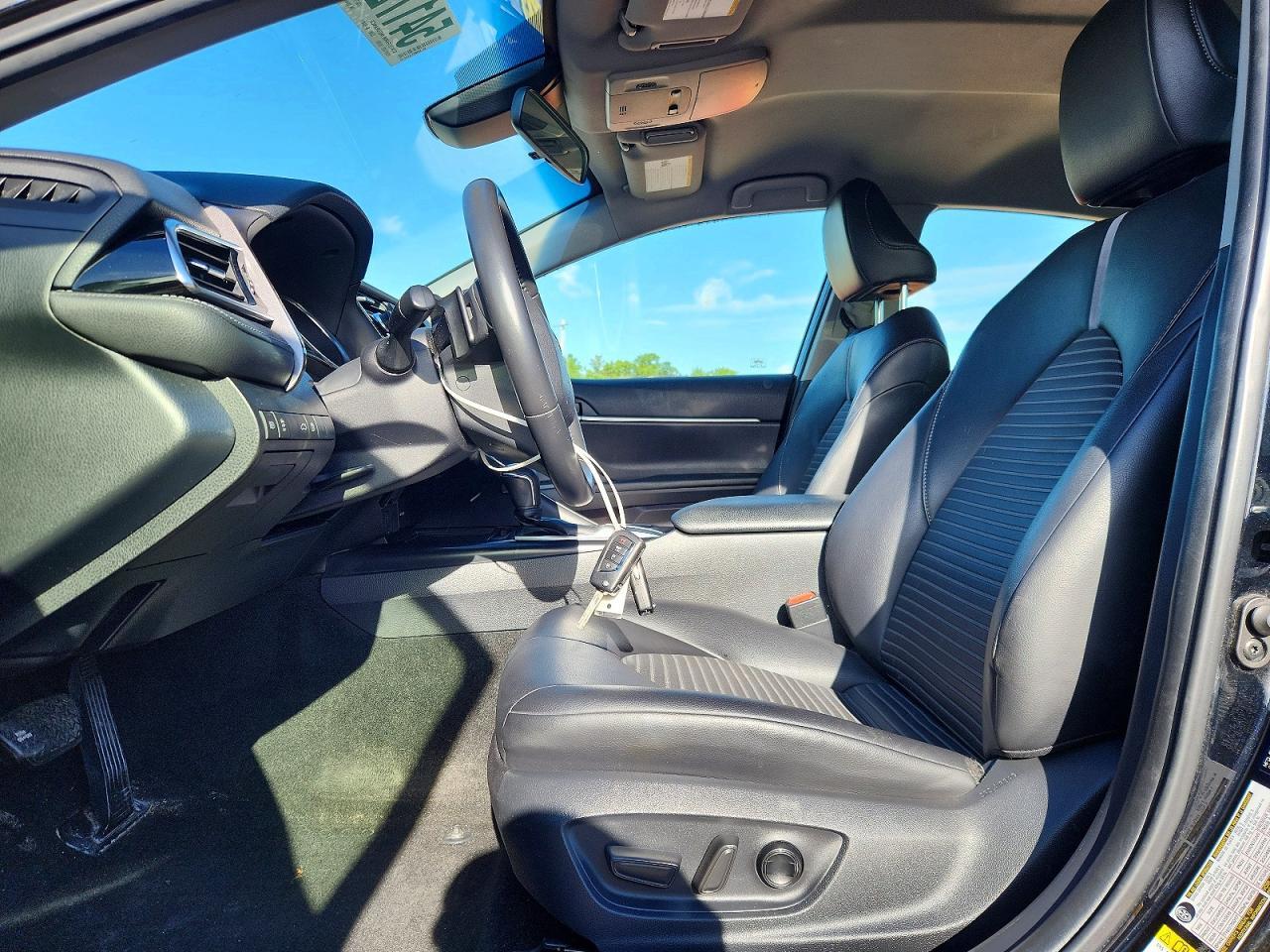 2018 TOYOTA CAMRY