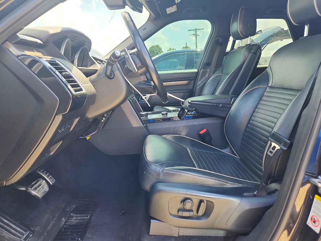 2017 LAND ROVER Discovery