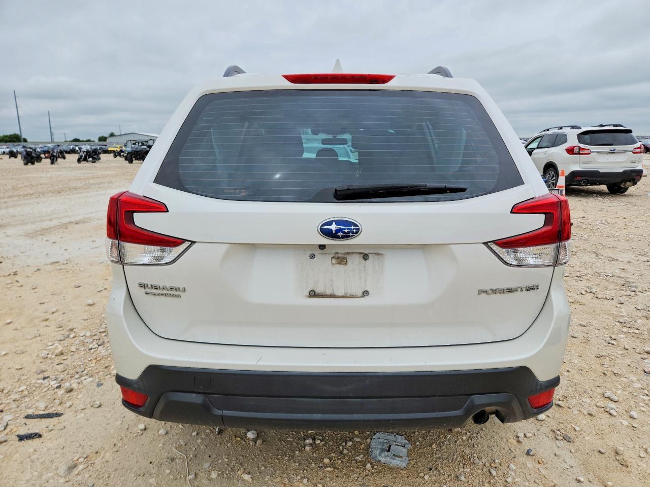 2020 SUBARU FORESTER