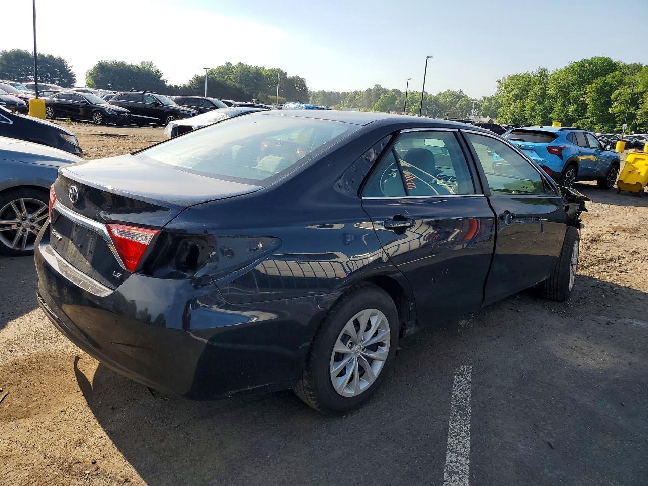 2017 TOYOTA CAMRY