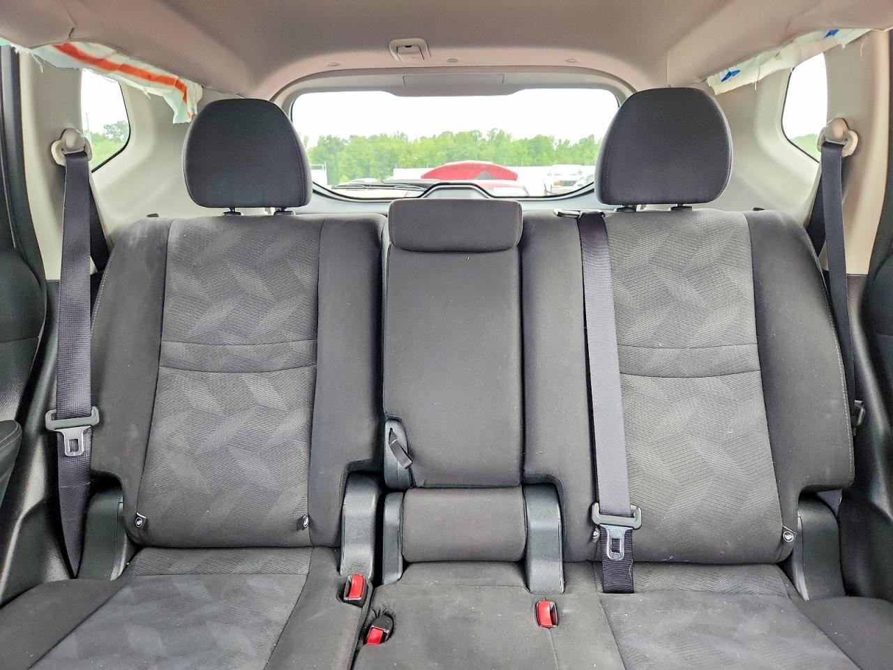 2016 NISSAN ROGUE