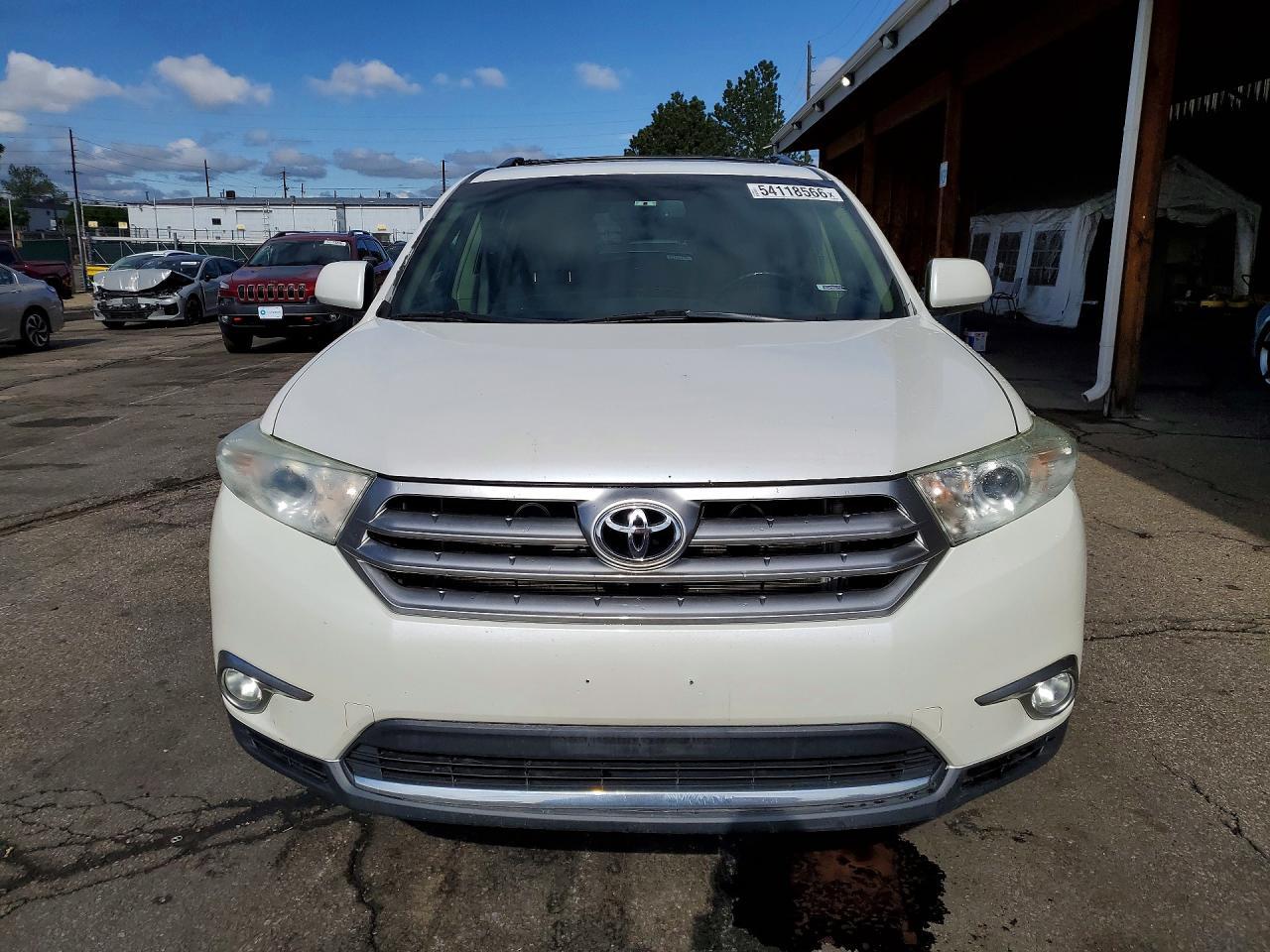 2012 TOYOTA HIGHLANDER
