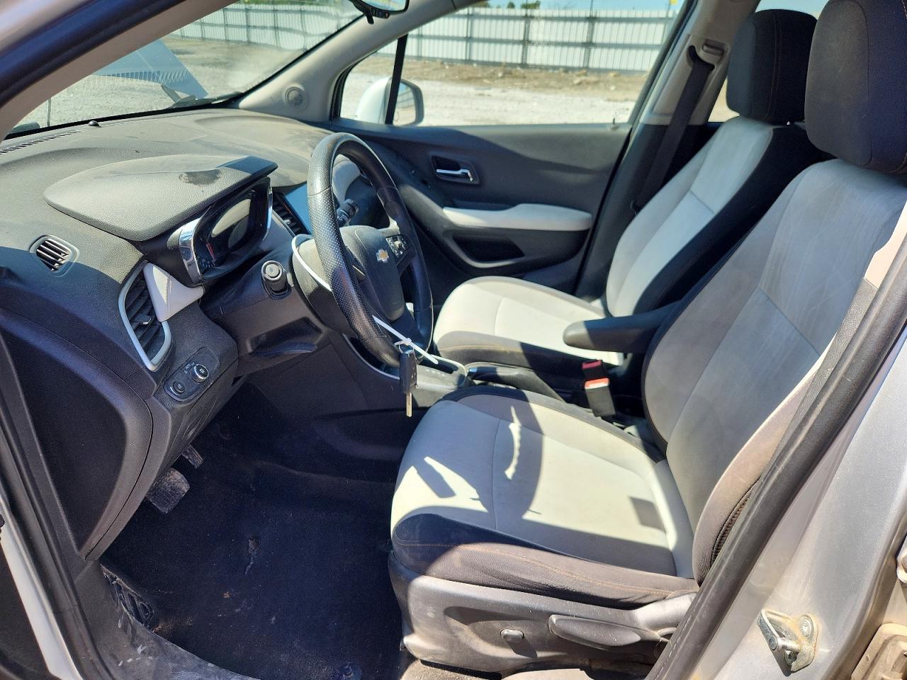 2017 CHEVROLET TRAX