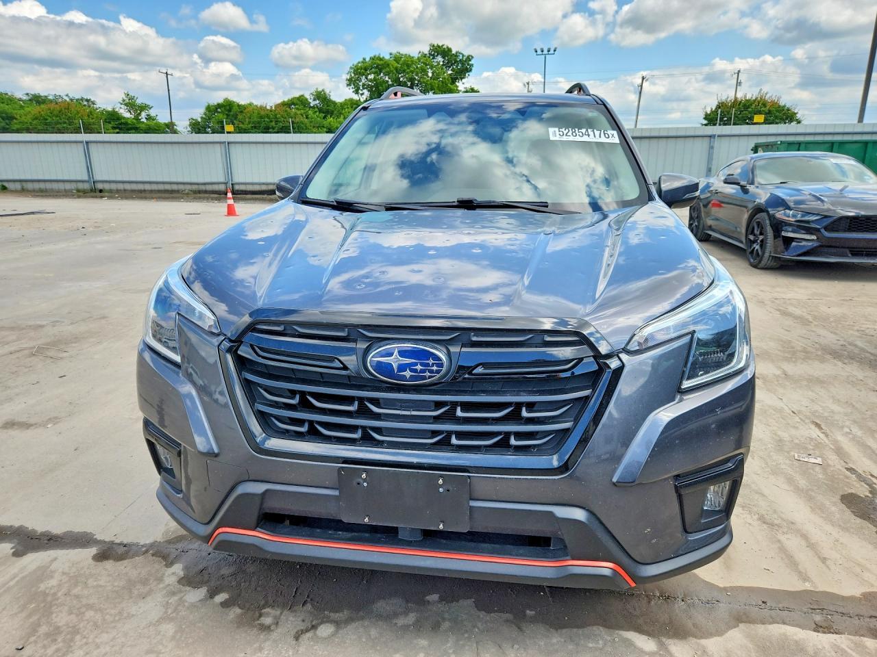 2024 SUBARU FORESTER