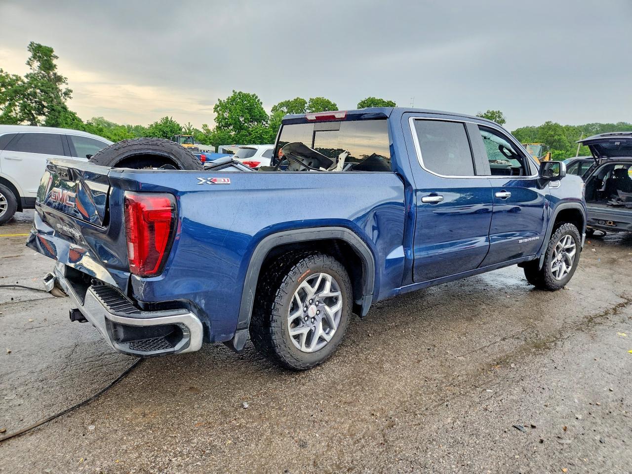 2022 GMC Sierra