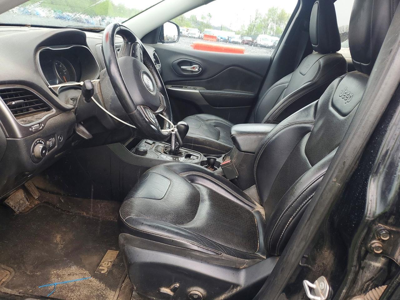 2019 JEEP CHEROKEE