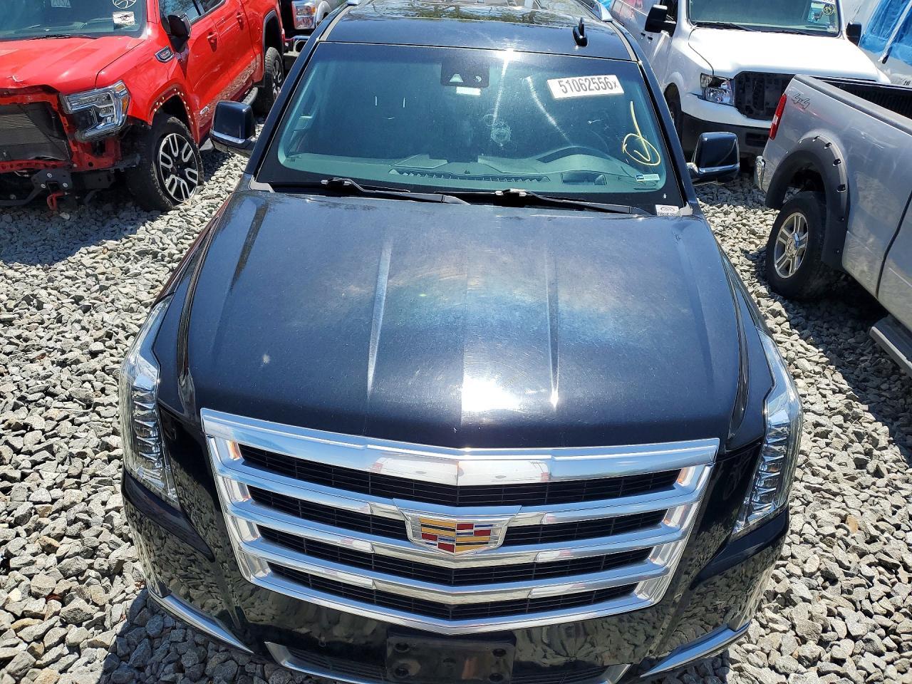 2018 CADILLAC Escalade ESV