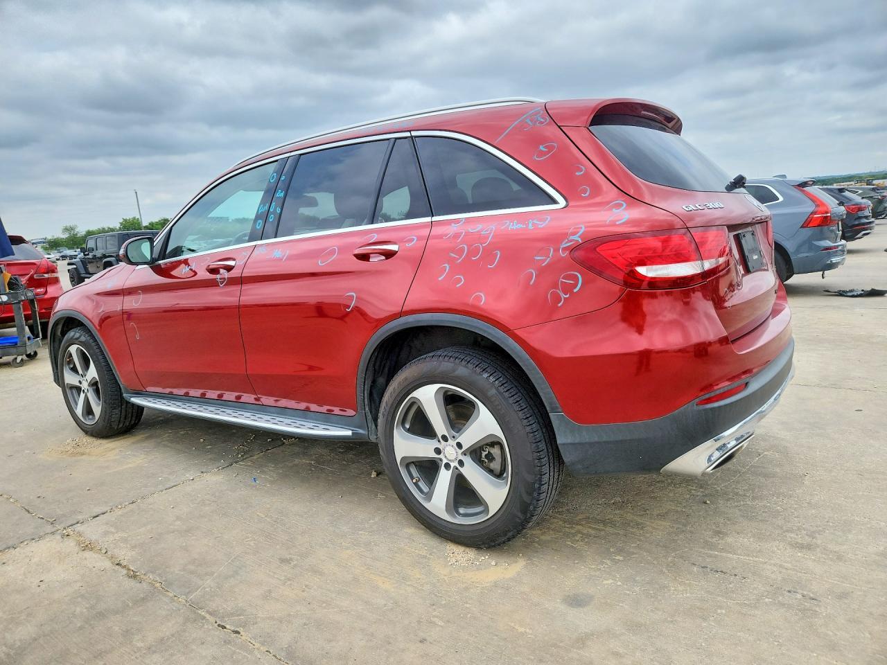 2016 MERCEDES-BENZ GLC-Class