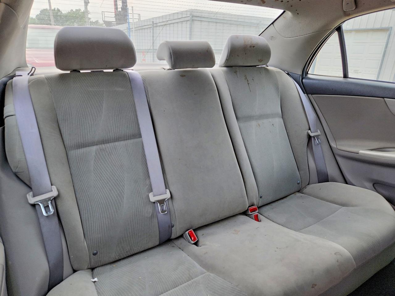 2011 TOYOTA COROLLA