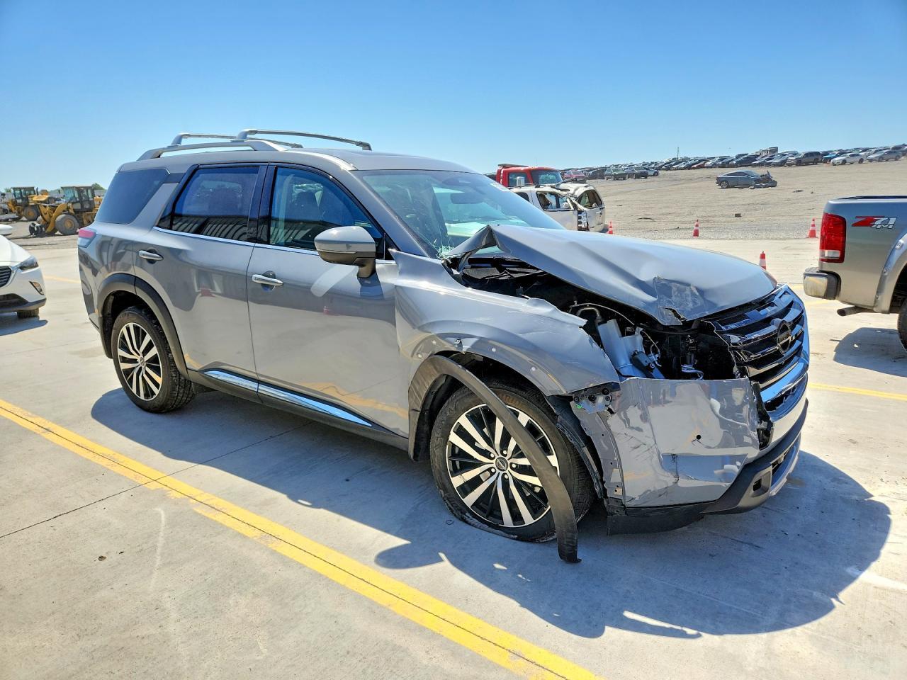 2025 NISSAN PATHFINDER