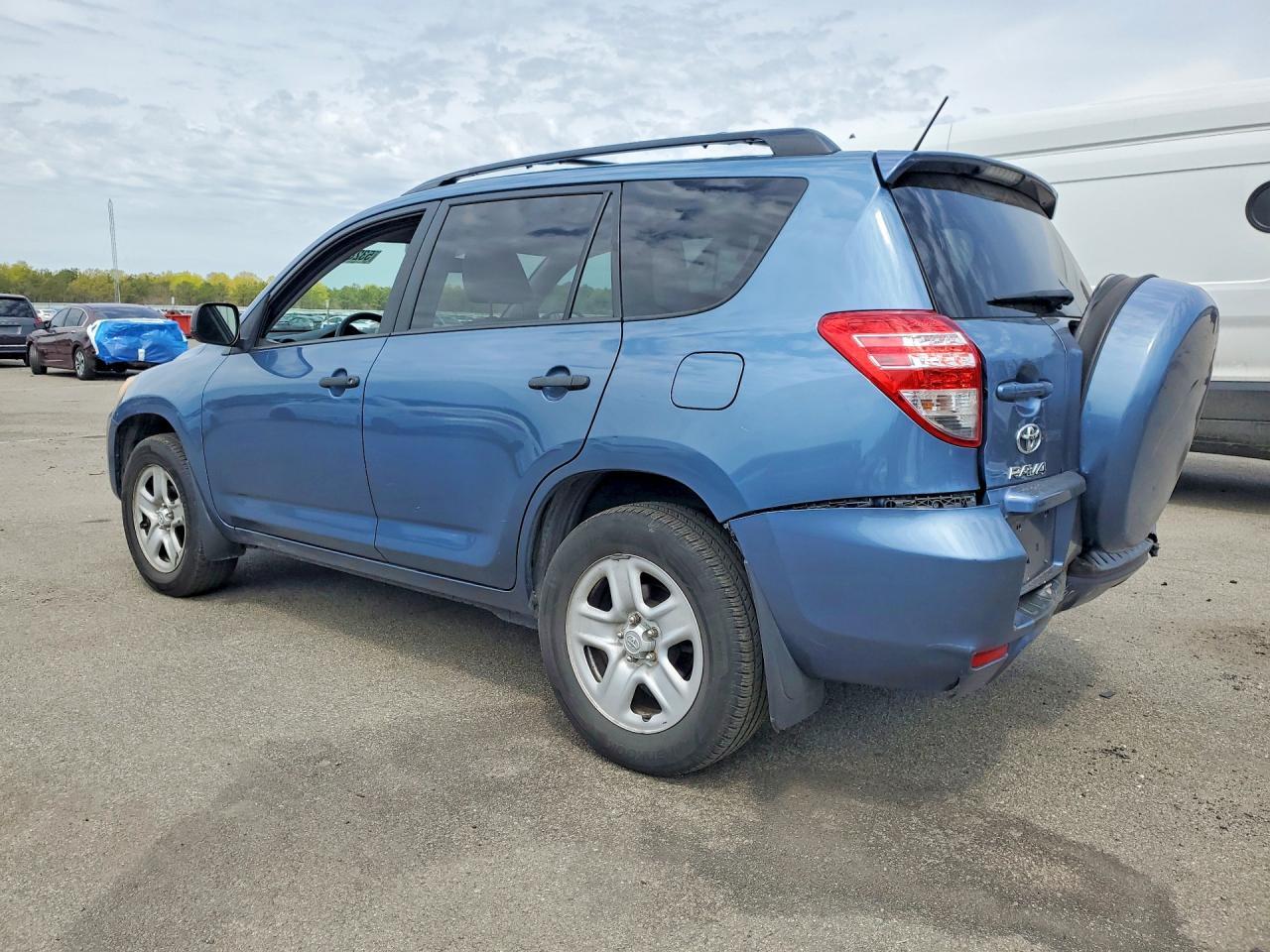 2011 TOYOTA RAV4