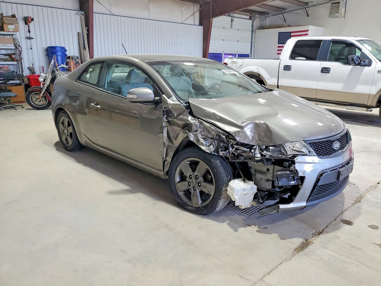 2010 KIA FORTE