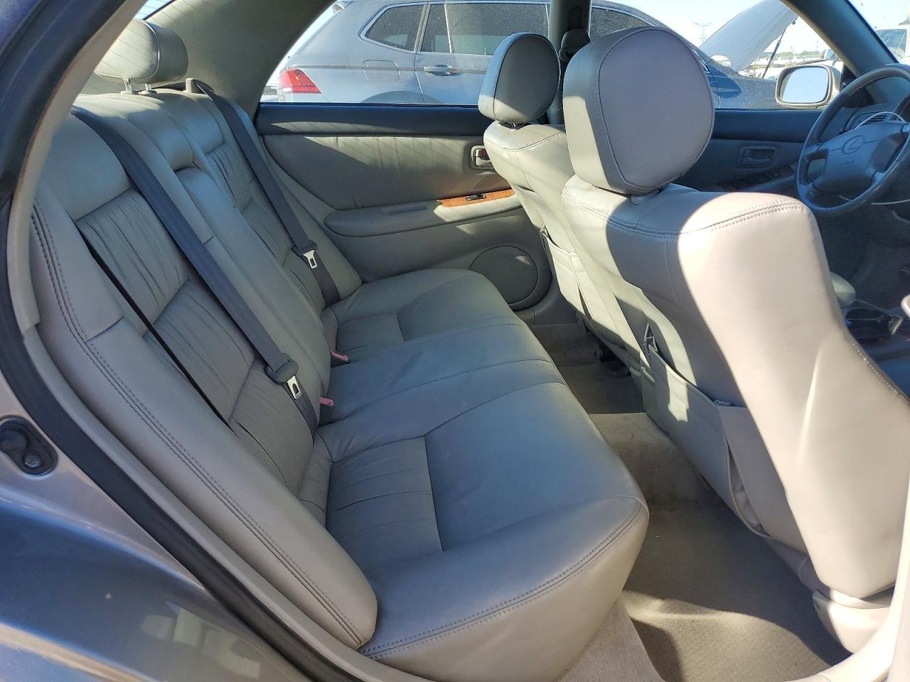 1998 LEXUS Es 300