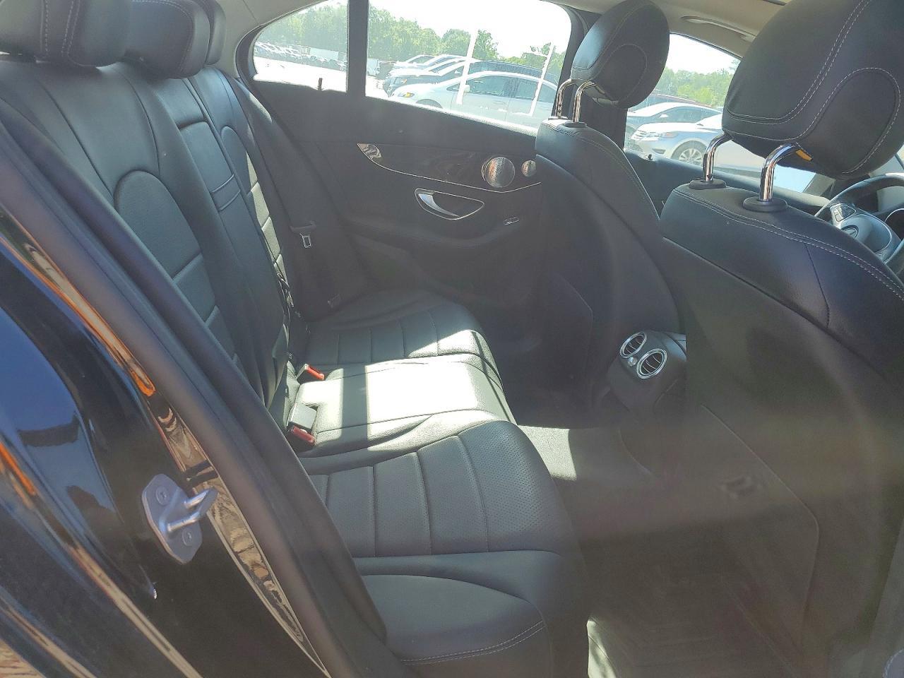 2016 MERCEDES-BENZ C-CLASS