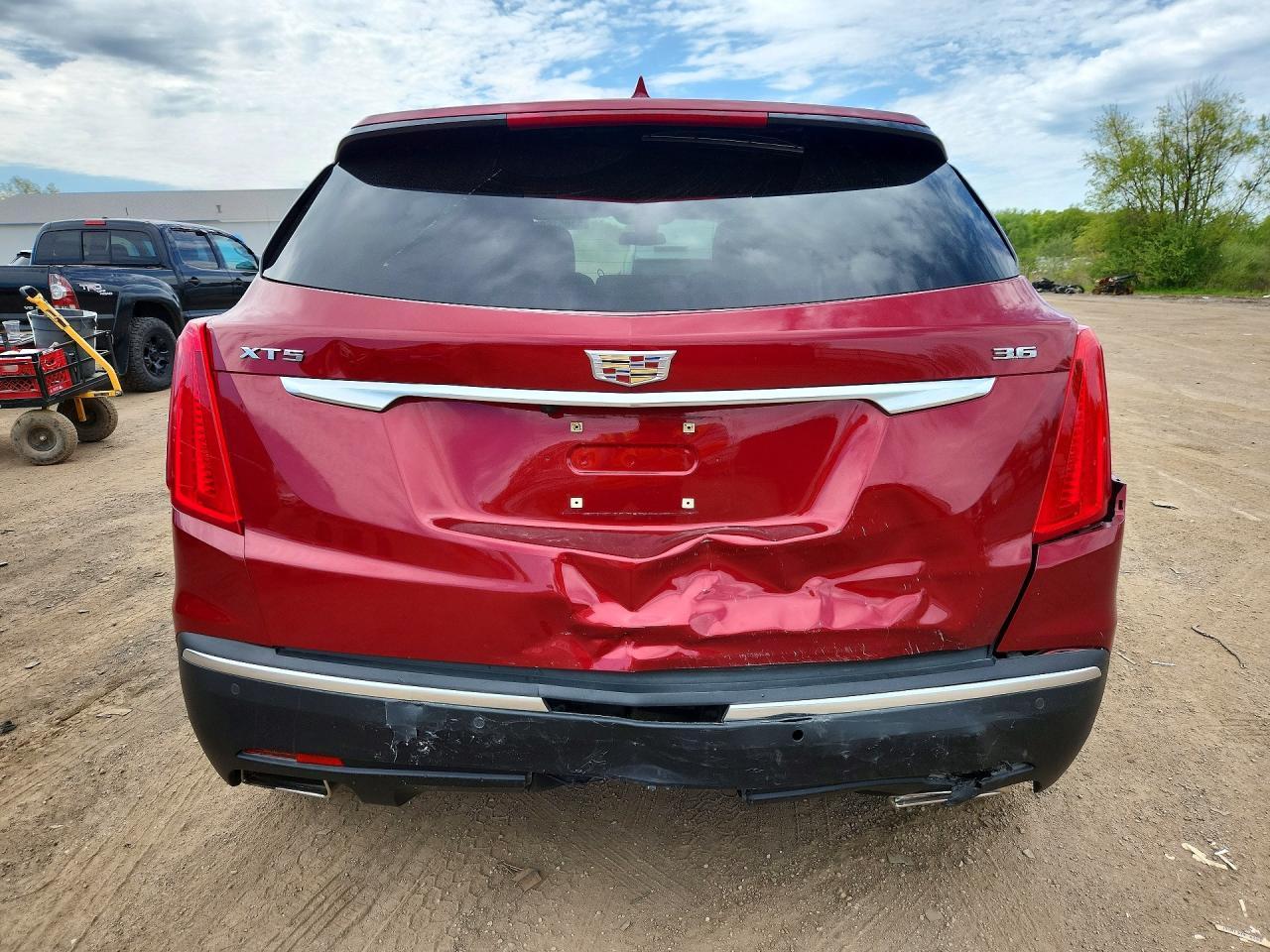 2019 CADILLAC XT5