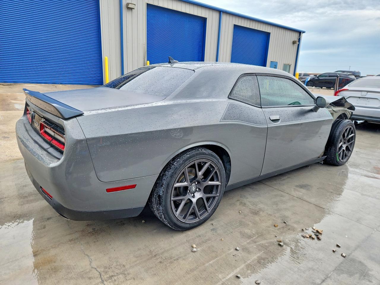2017 DODGE Challenger
