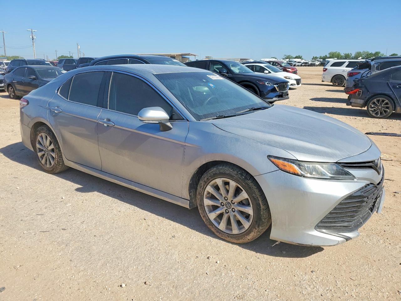 2018 TOYOTA CAMRY