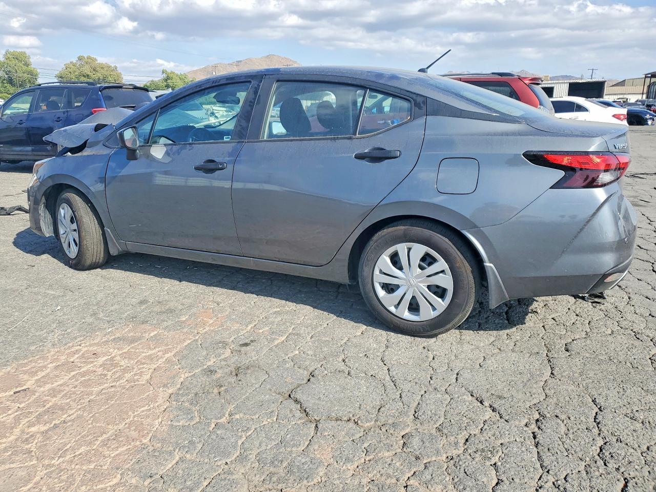 2025 NISSAN VERSA