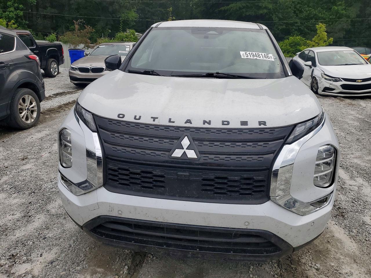 2024 MITSUBISHI outlander
