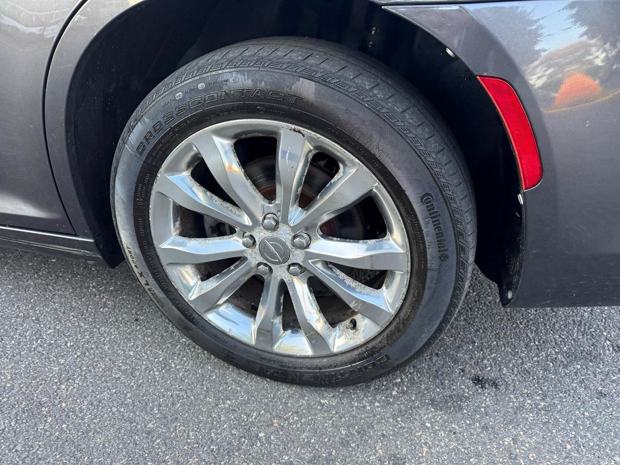 2016 CHRYSLER 300