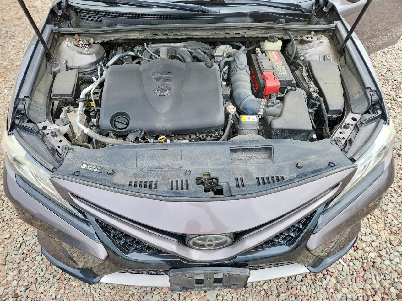 2018 TOYOTA CAMRY