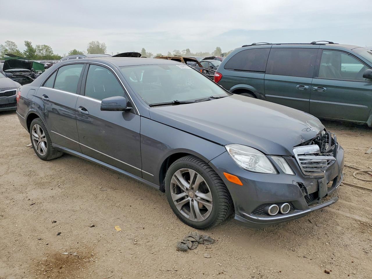 2010 MERCEDES-BENZ E-Class