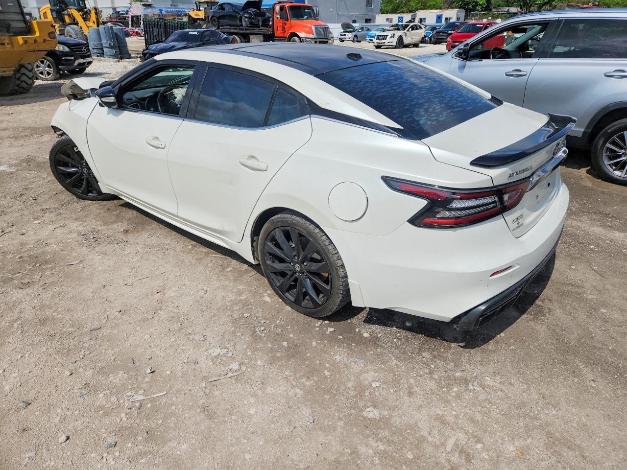 2019 NISSAN Maxima