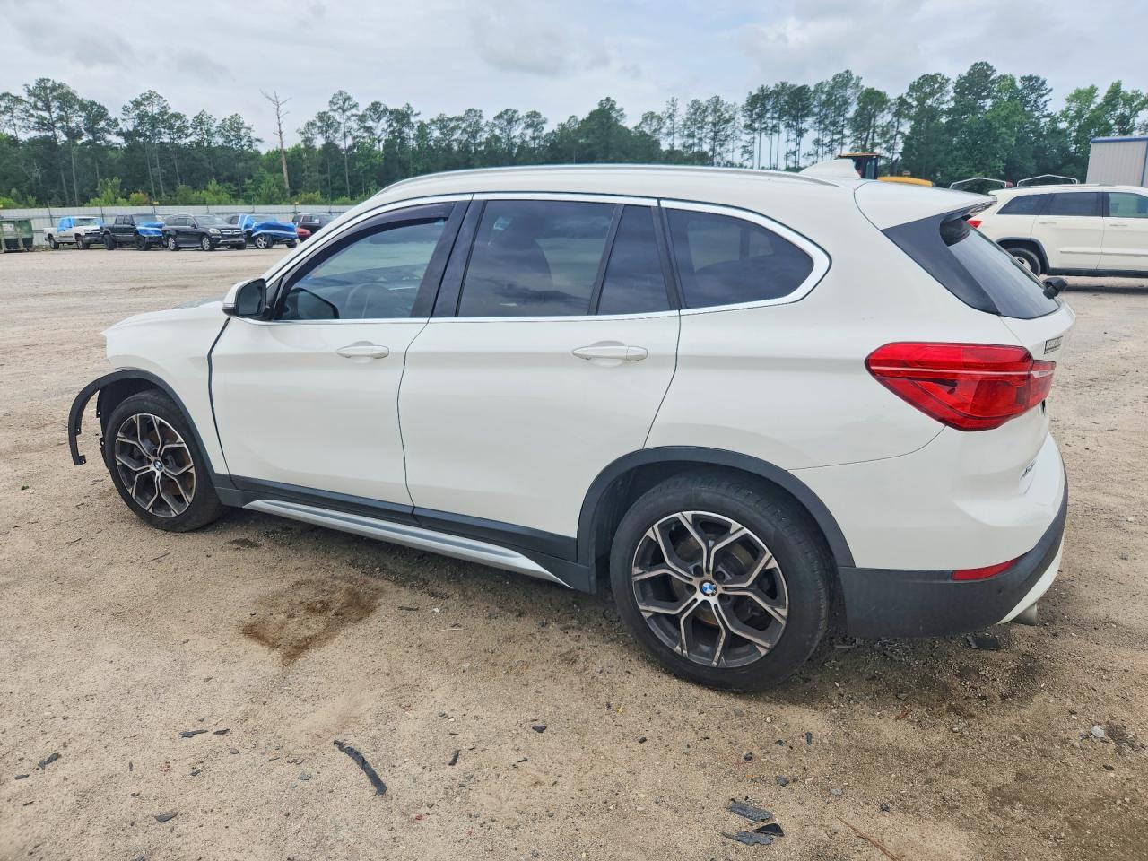2020 BMW X1